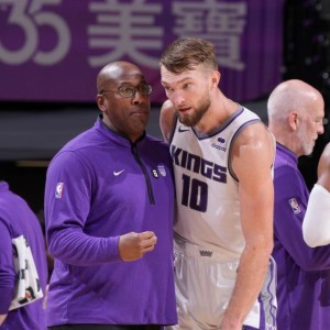 体育直播-【人物】国王崛起：迈克·布朗蛰伏八年再崛起